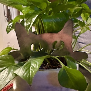Cat Face and Paws Garden Stake Plant Stake Decoration Metal Plant Accessory