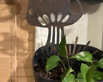 Mushroom Garden Stake 14” tall Plant Stake Decoration Metal Plant Accessory