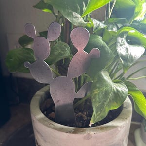 Prickly Pear Cactus Garden Stake Plant Stake Decoration Metal Plant Accessory
