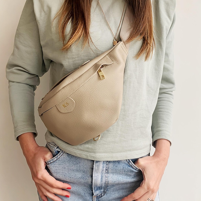 Sac banane en cuir personnalisé, sac bandoulière en cuir pour femme Stone