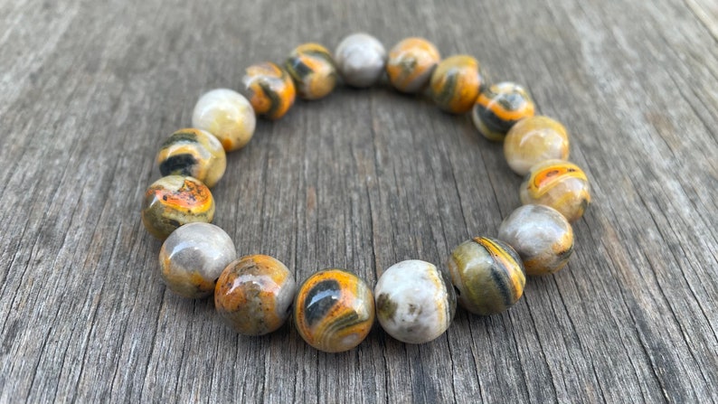 Chunky Bumble Bee Jasper Bracelet Unique 12mm Naranja Amarillo Negro y Blanco Bumblebee Jasper Beaded Gemstone Bracelet Brazalete de regalo imagen 3