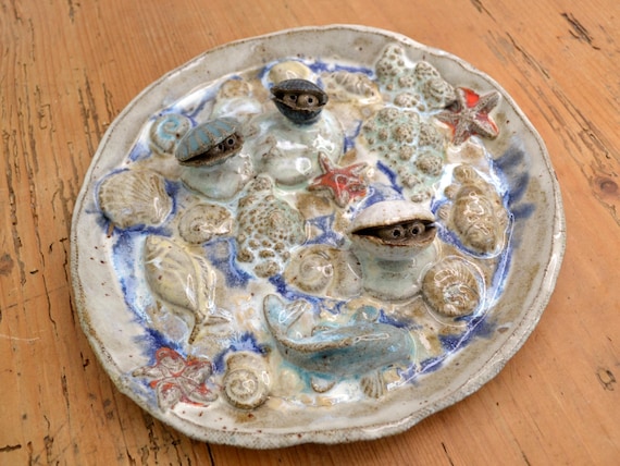 Ceramic butterfly and insect waterer "I want the sea"