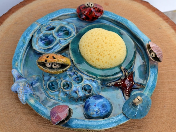 Ceramic butterfly and insect waterer "I want the sea"