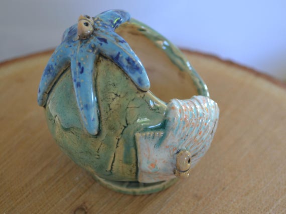 Ceramic plant sphere "Seashells on the beach"