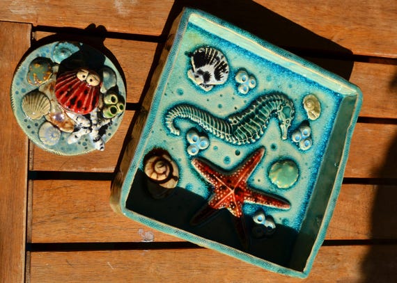 Ceramic napkin holder "A day at the sea"