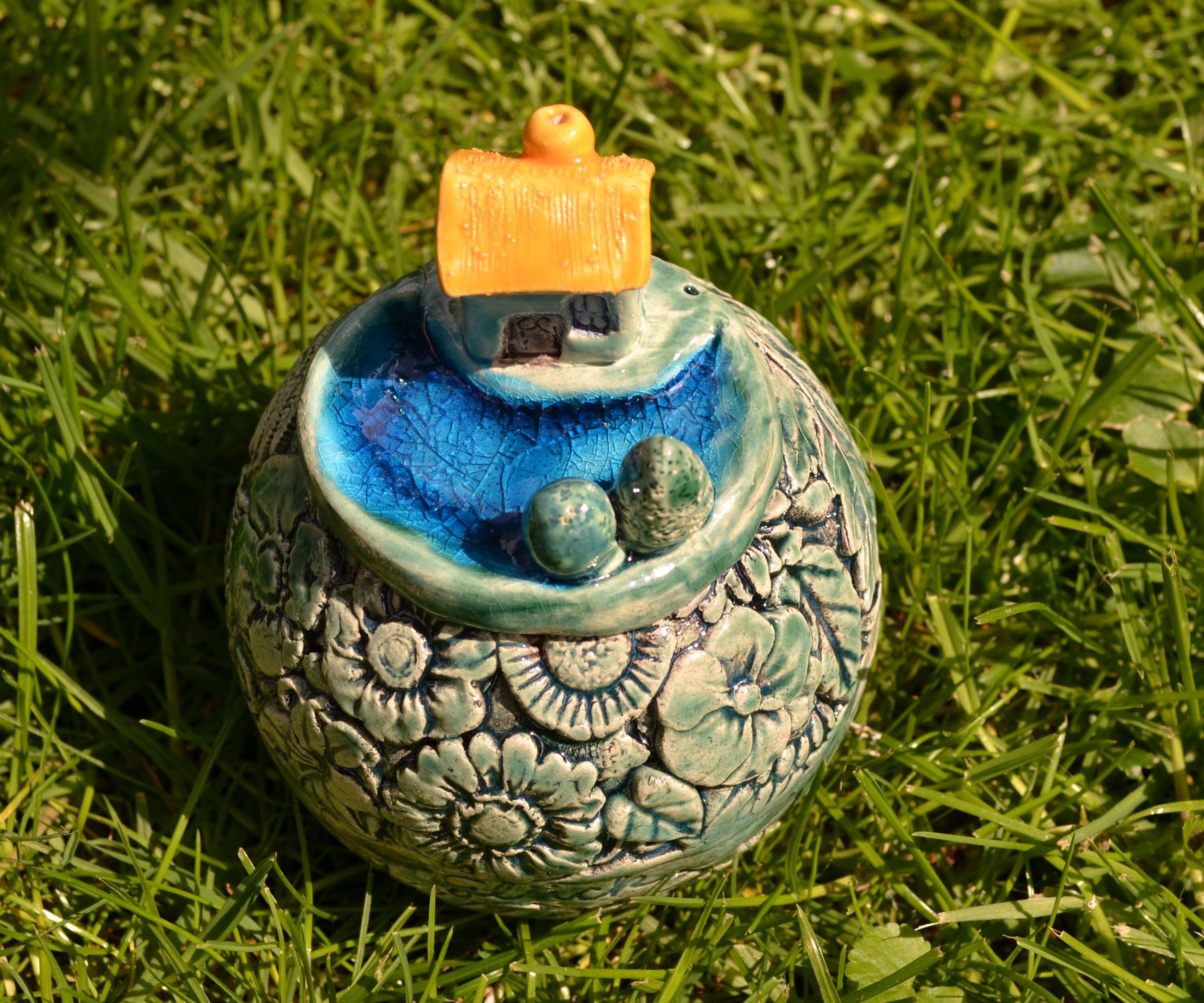 Ceramic garden ball Little worldhouse by the lake