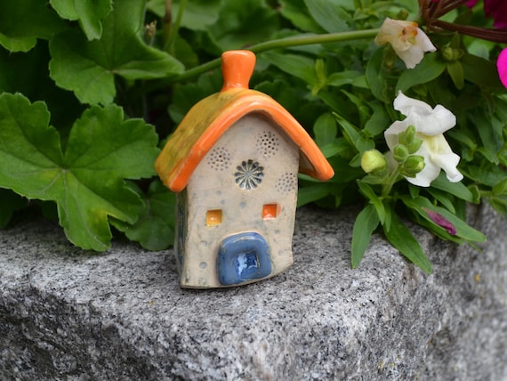Mini ceramic house