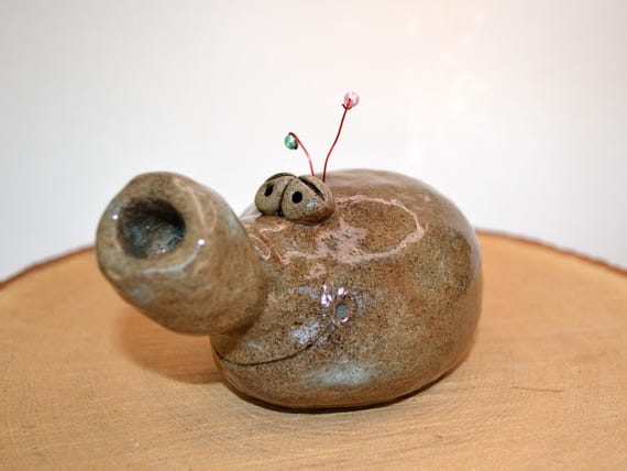 Ceramic lucky charm - Leo the Beetle