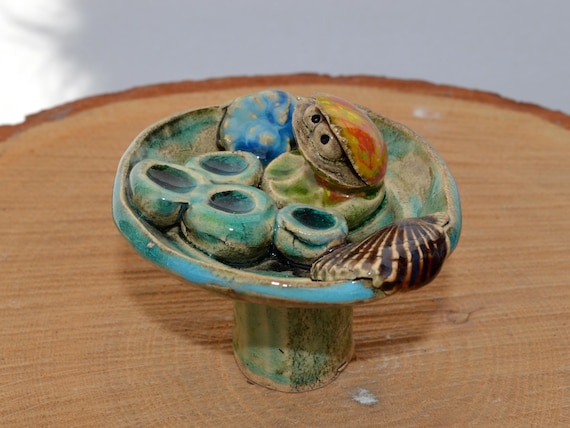 Ceramic insect waterer "Shell Beppi by the Sea"