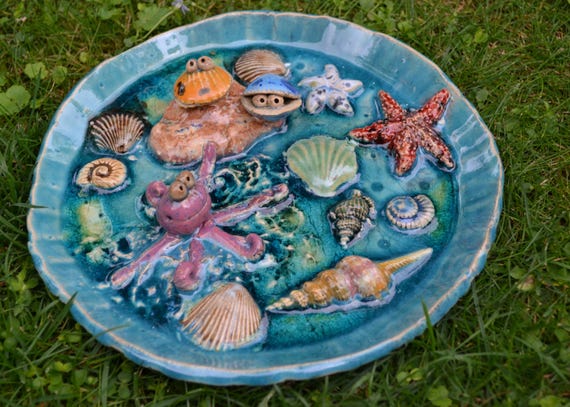 Ceramic insect waterer "A Day at the Sea"