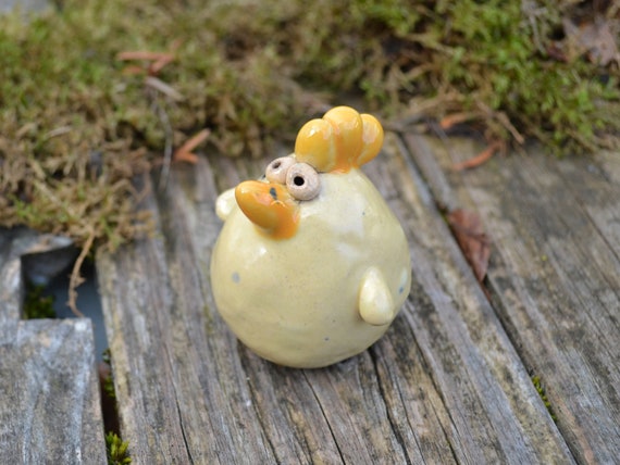 Ceramic chick Hazel