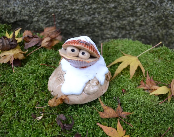 Ceramic Shell Anela in the Snow