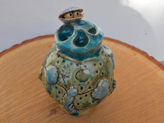 Ceramic insect waterer "Shell Beppi by the Sea"