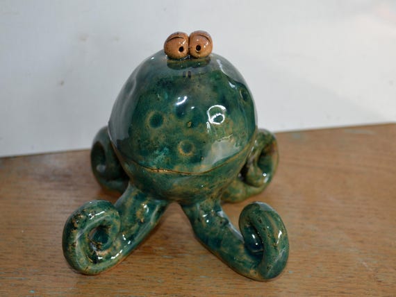 Ceramic squid Keiki