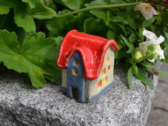 Mini ceramic house
