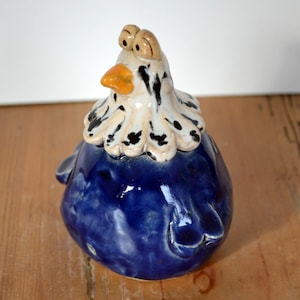 ceramic chicken Hannah