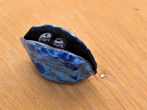 Ceramic Shell Mirren