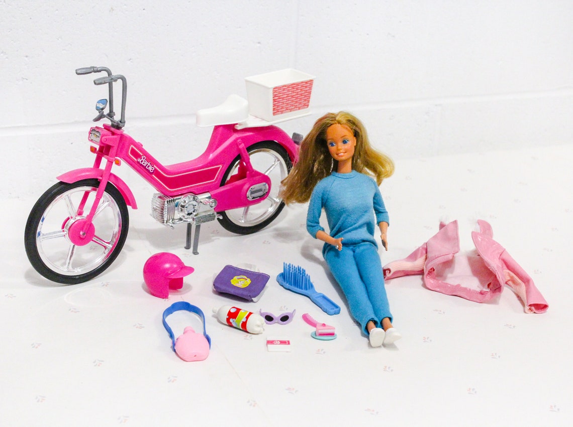 Barbie motorbike Clearance