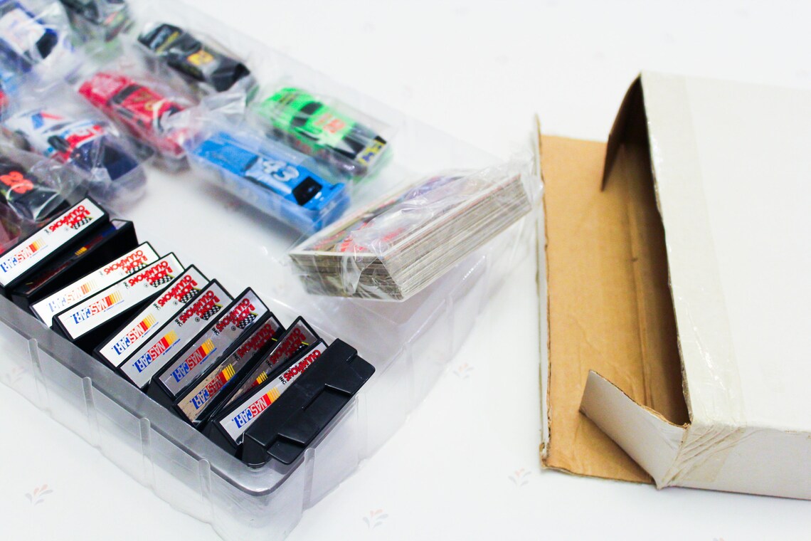 Vintage Nascar Collectible Car Lot, Nascar Stock Car & Collector Cards ...