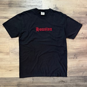 Camiseta bordada de Houston, Texas - Camiseta de Houston - Colores cómodos - Camiseta vintage de Houston - Fan de los Rockets - Houston, Texas - Camiseta de baloncesto imagen 6