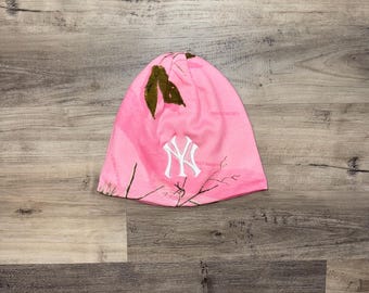Embroidered New York Beanie, Realtree Camo Skully Beanie, Baseball