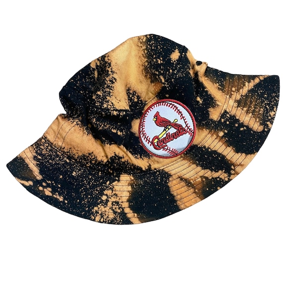 St. Louis Cardinals bleached bucket hat