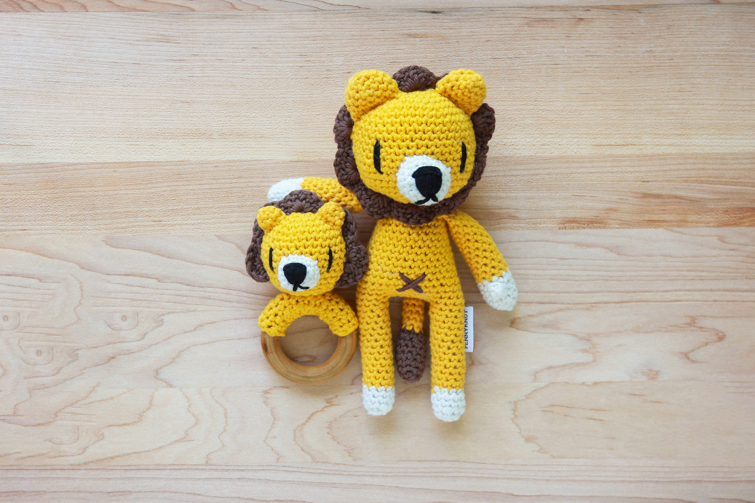 Crochet Lion Rattle Wooden Teether – Baby Toy, Handmade to Order - Etsy