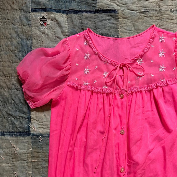 Vintage Sans Souci Pink Nightgown