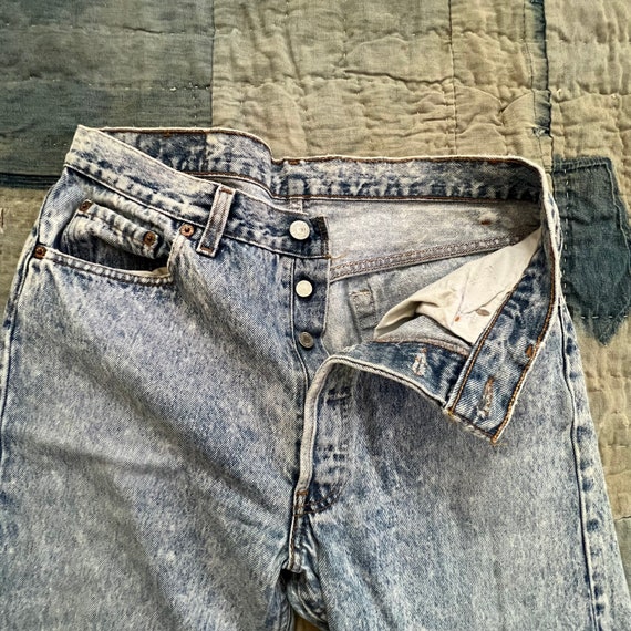 Vintage Acid Wash Levi’s Jeans - image 4