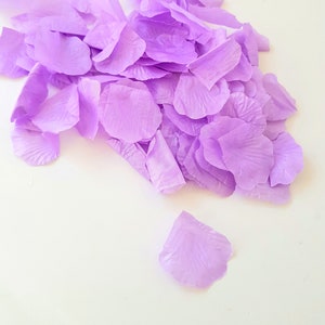 100+ Light Purple Petals, Wedding Fabric Artificial Petals, Fake Purple Rose Petals