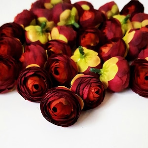 7 mini bordeauxrode ranonkels, zijden hoofdjes boterbloem ranonkel kunstzijdebloem 1,2&quot; bloemenhaaraccessoire bloemenbenodigdheden minibloemen