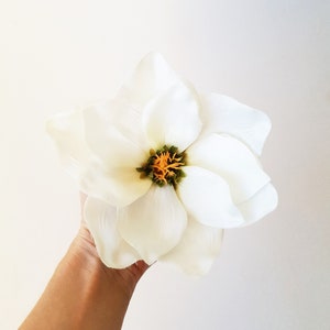 1 Silk White Magnolia, Artificial Flowers Magnolias, Flower Big 7&quot; Floral DIY Wedding Hair Accessories Flower Supplies Faux Crafts