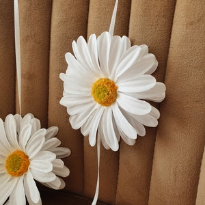 DAISIES GARLAND - 40" White Daisies Artificial flowers White Flower Wedding Christmas Easter Birthday Home Decor Holiday Decoration