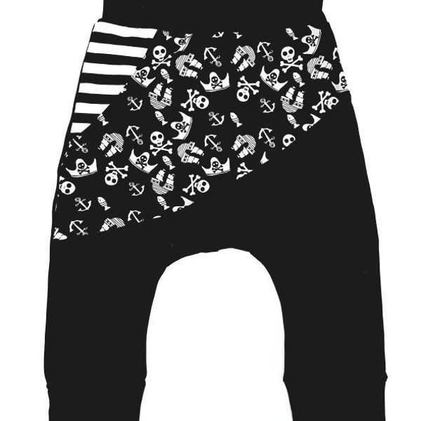 Evolutionary sarouel, scalable trousers, children's clothing, baby clothing, skull, pirate, skull, rock, grey by MEF Creations Boutique