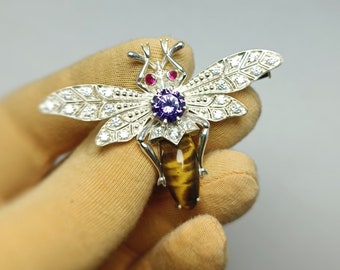 beautiful antique vintage jewelry insect brooch in silver