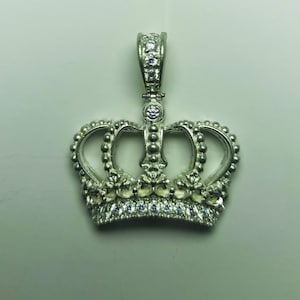 Crown. Royal pendant necklace for men / women / sterling silver for queen. jewelry set pendant for girls