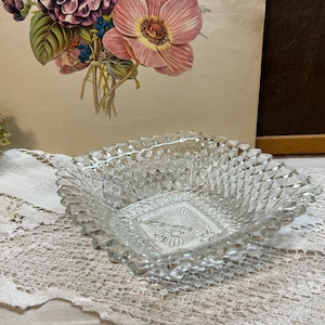 Square Diamond Point Glass Bowl Large