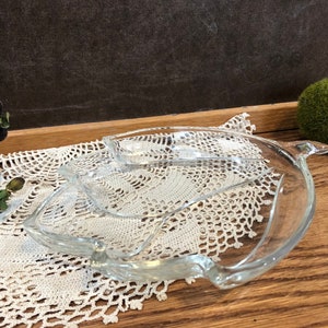 Clear Glass Leaf Shape Dish