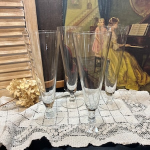 Champagne Flutes Classic Smooth Set of Four