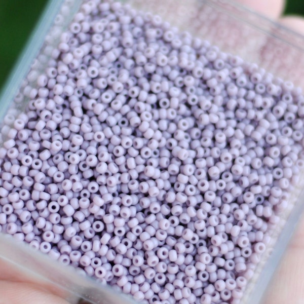 11/0: Color #410 / Miyuki Japanese Seed Beads / 28 Grams / Opaque Purple / Shiny Lavender