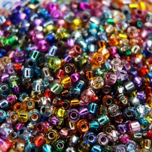 11/0: Silver Lined Multi Color / High Quality Japanese Seed Beads / 28 Grams / 11SLM