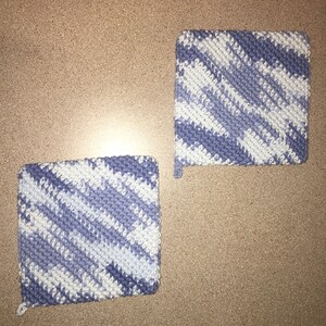 blue double sided crochet pot holders / hot pad image 2