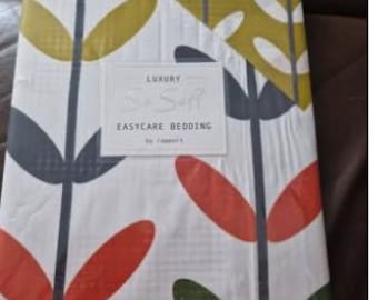 retro -  Jules -leaf print -  Single - Double - King - Non Iron