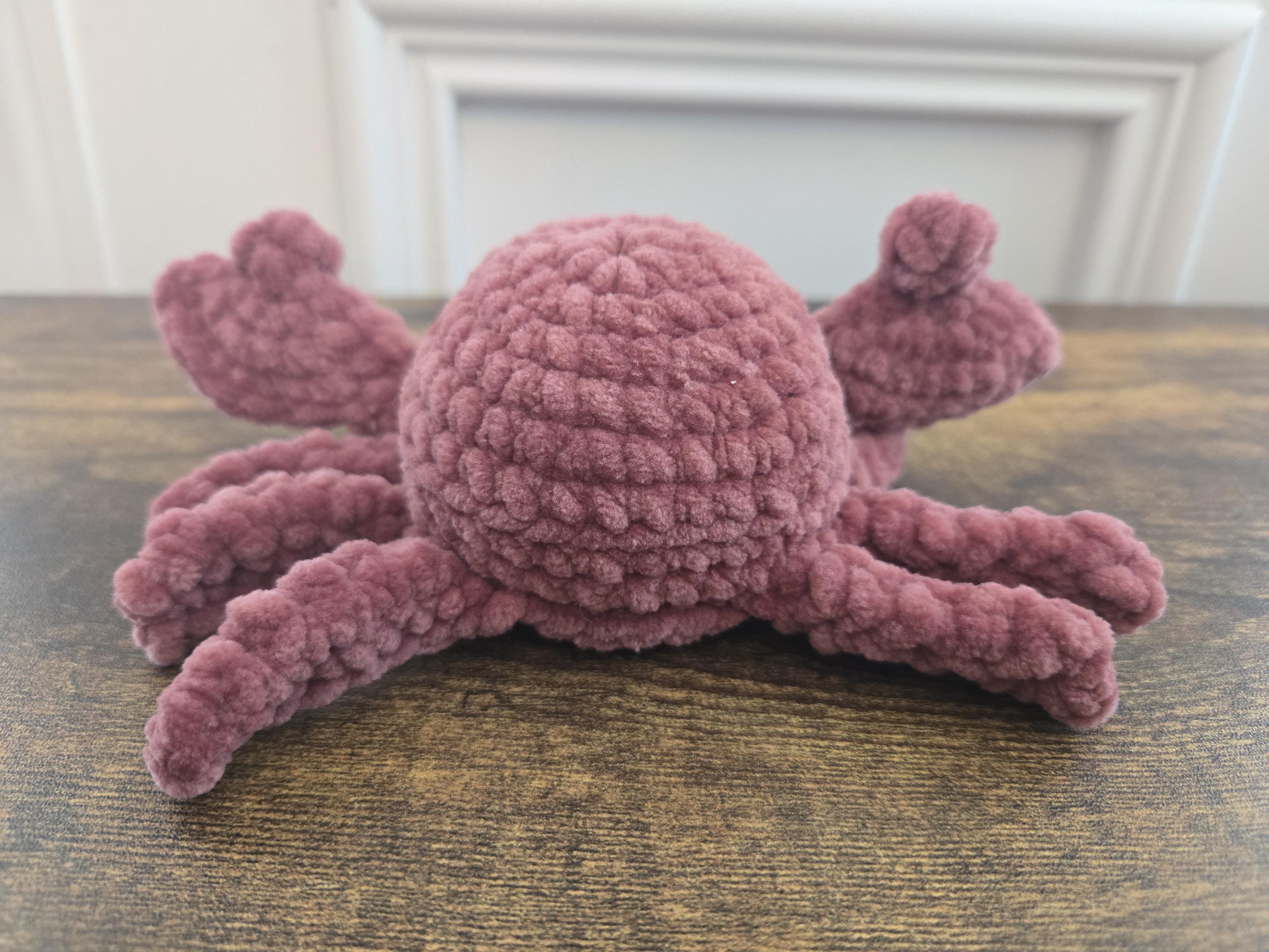 Crochet Crab Plush – Cute Amigurumi Crab – Ocean Animal Plushie – Kawaii Sea Creature Toy – Beach Lover Gift - Handmade - Thumbnail 3