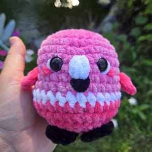 Crochet Flamingo Plush – Soft Chenille Amigurumi Flamingo – Handmade Pink Bird Toy – Tropical Nursery Decor – Bird Lover Gift