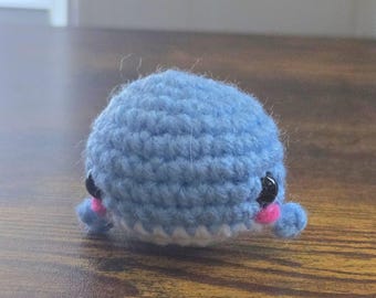 Mini Crochet Whale Plush – Handmade Blue & White Whale – Cute Ocean Animal Gift – Tiny Stuffed Whale Toy