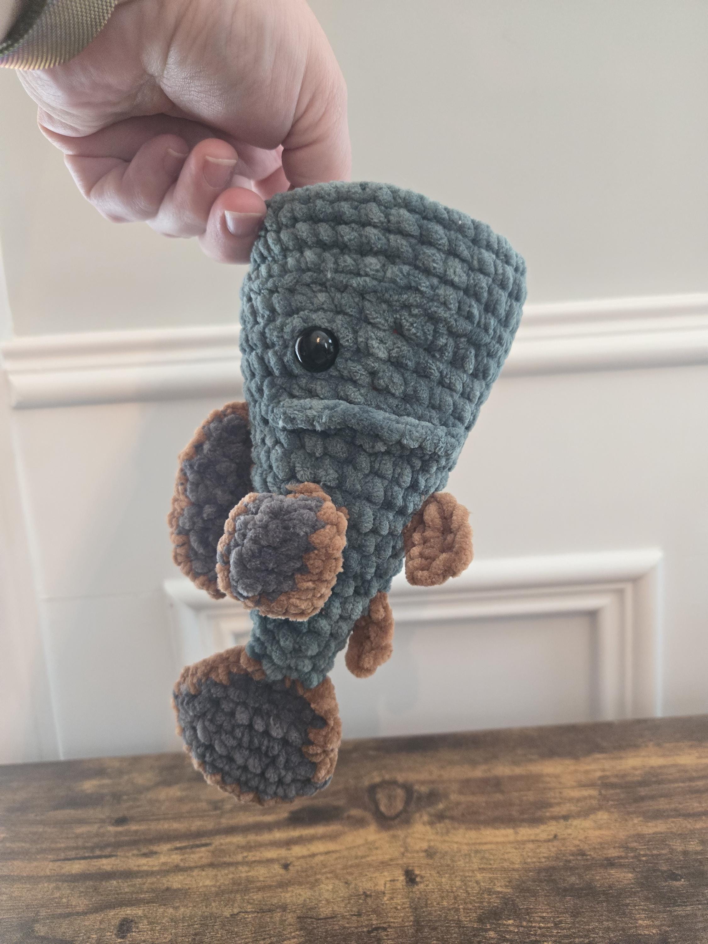 Crochet Bass Fish Plush – Amigurumi Fish Toy – Realistic Fishing Gift – Cute Stuffed Bass Plush – Lake & Fisherman Gift - Handmade - Thumbnail 3