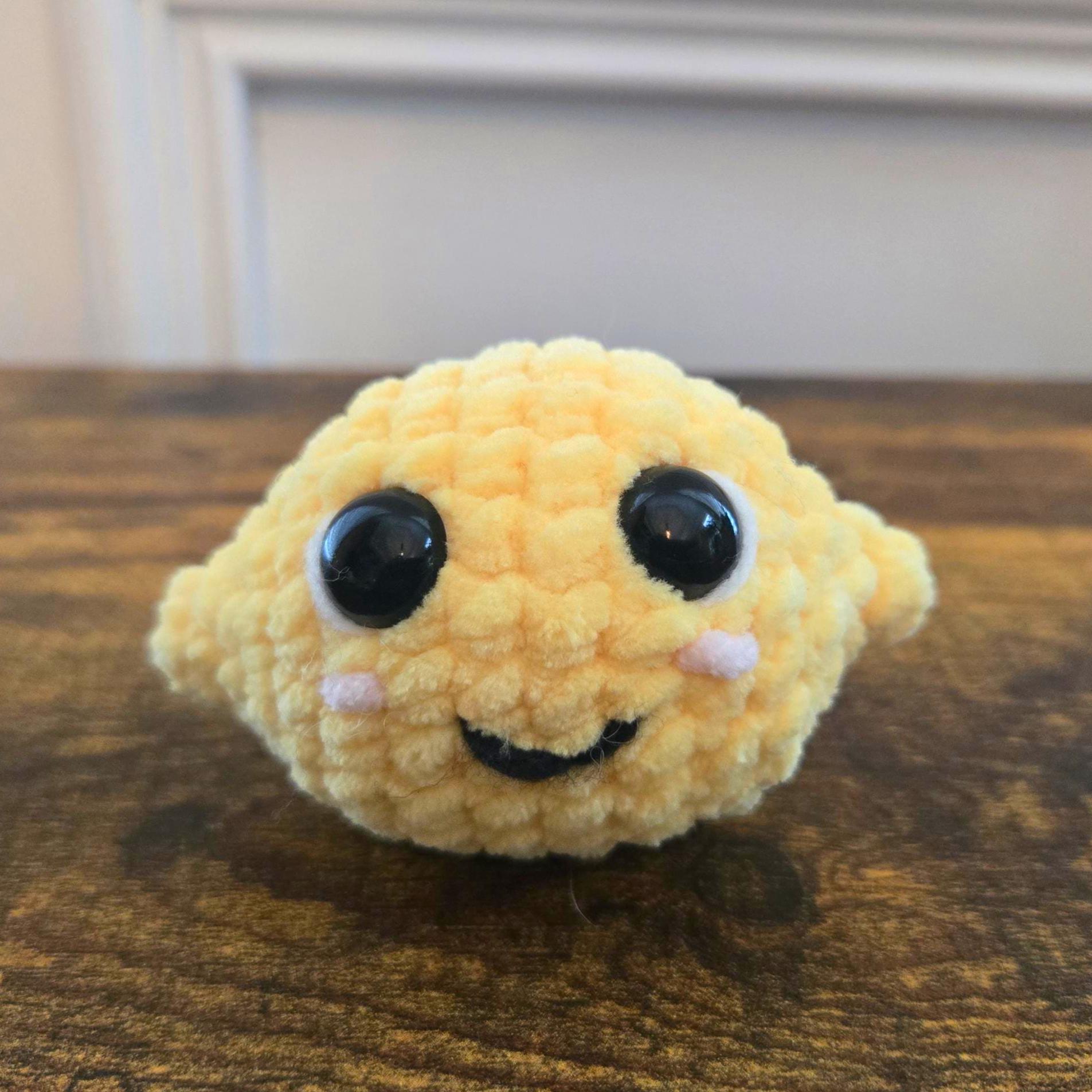 Small Crochet Lemon Plush – Mini Amigurumi Lemon – Kawaii Fruit Plushie – Handmade Citrus Toy – Cute Desk Buddy – Lemon Lover Gift - Thumbnail 3