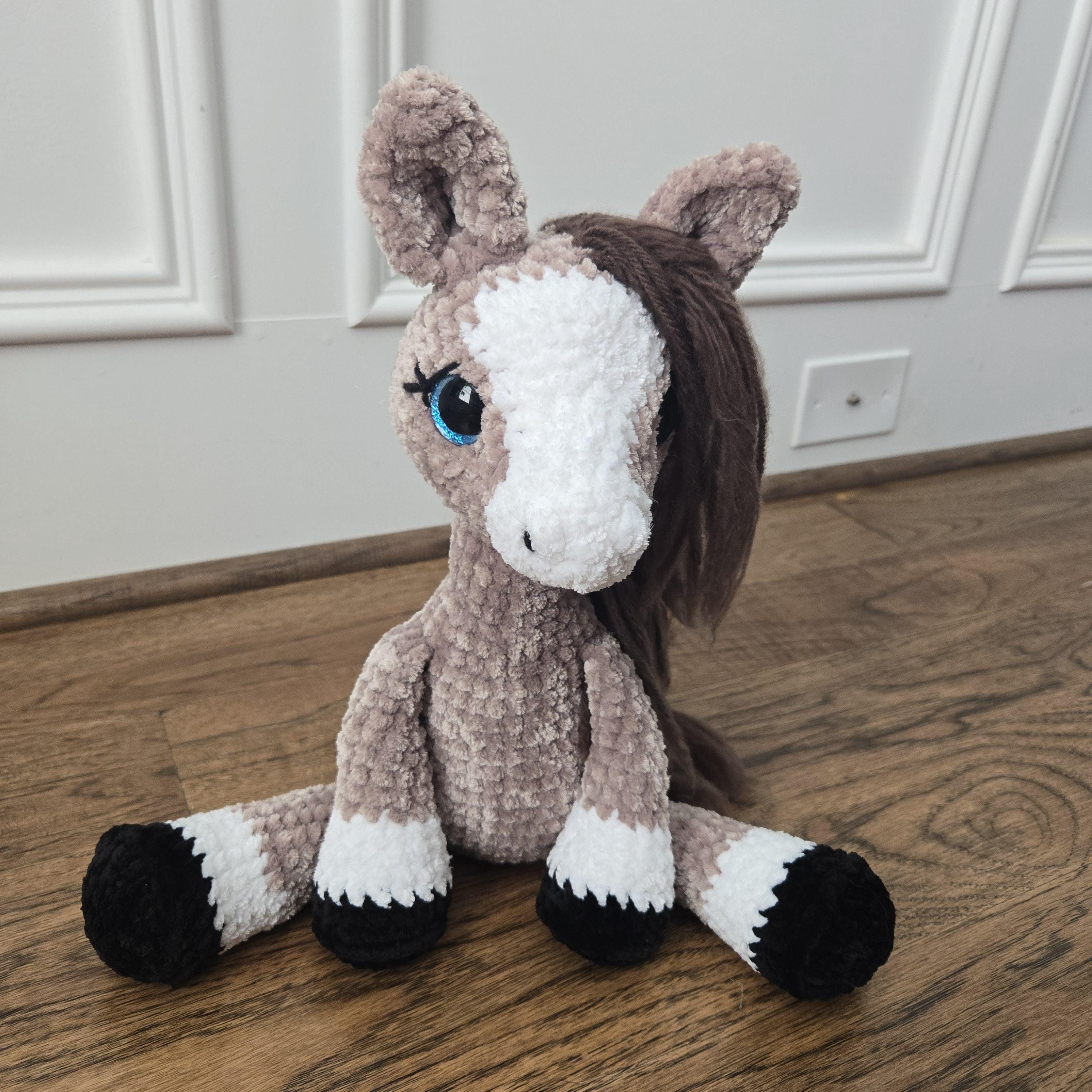 Crochet Horse Plush – Handmade Dun Horse with Dark Mane, Floppy Weighted Amigurumi, Sitting Stuffed Animal Horse Lover Gift - Thumbnail 7