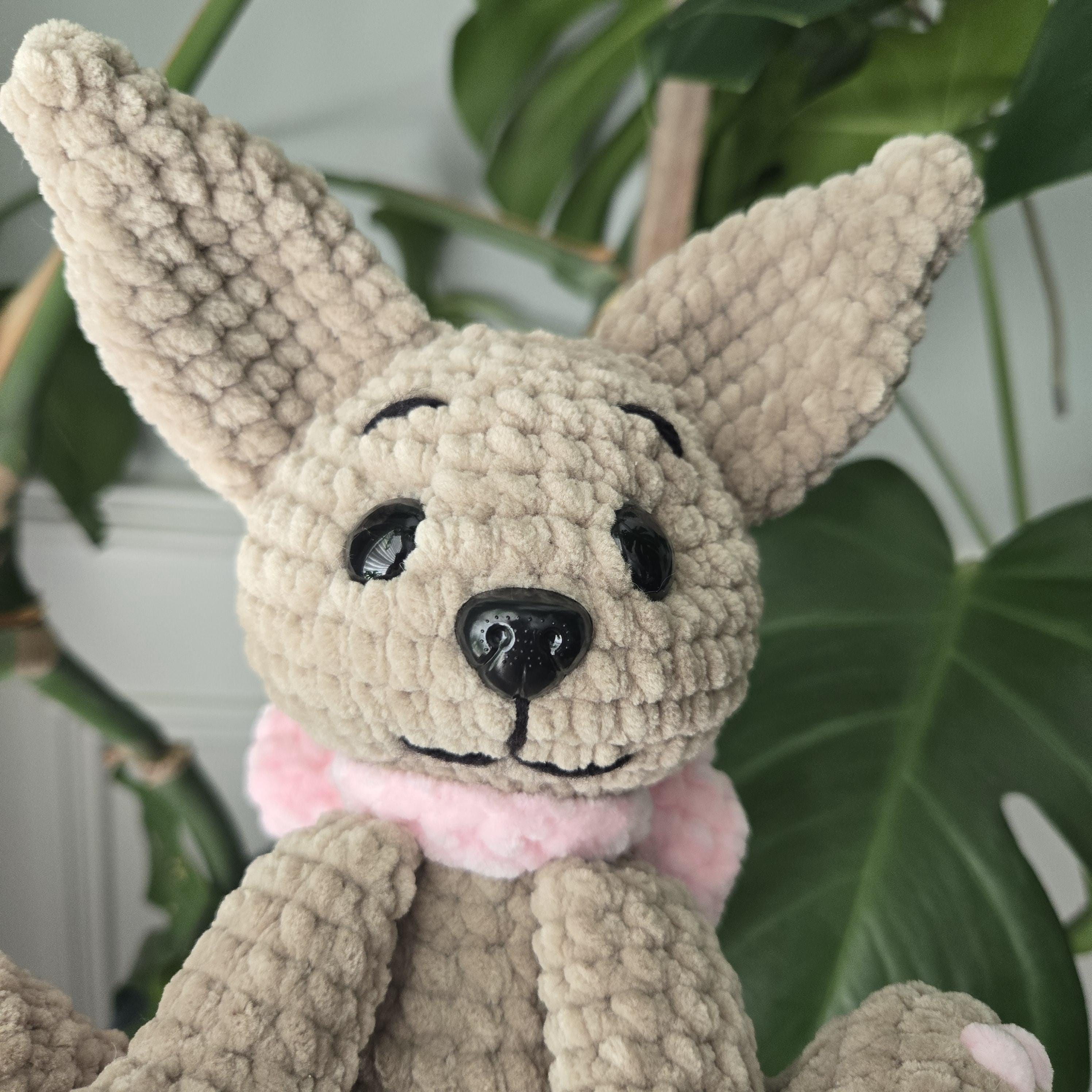 Crochet Chihuahua Plush – Handmade Tan Dog with Pink Bow & Toe Beans, Cute Amigurumi Stuffed Animal Puppy Gift - Thumbnail 4